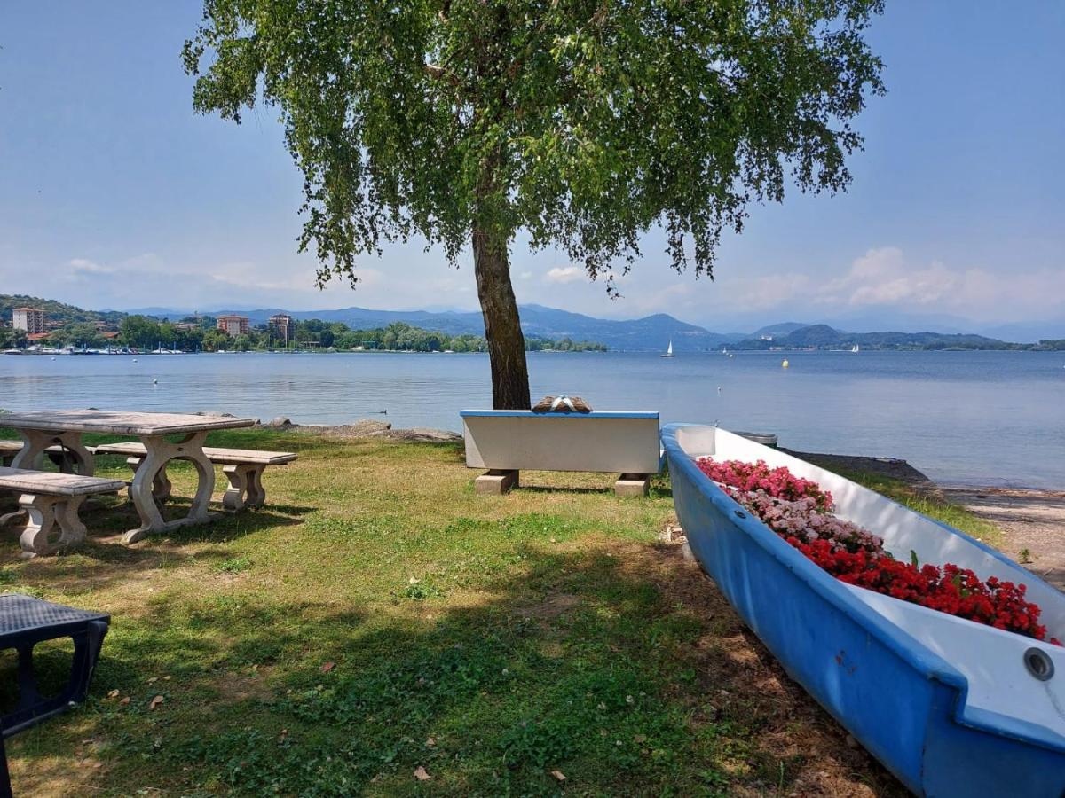 Bnbook Lago Maggiore Studio Castelletto sopra Ticino Bagian luar foto